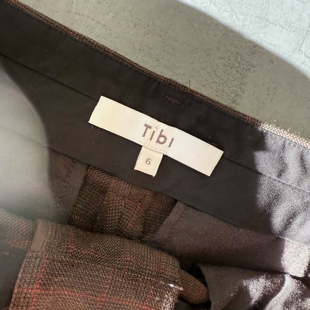 Tibi prince of wales checked wool slim-leg pant with slits at ankle. Size 6 - Picture 3 of 4